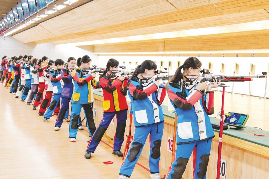 甲组男子, 米气手枪等, 本次比赛集