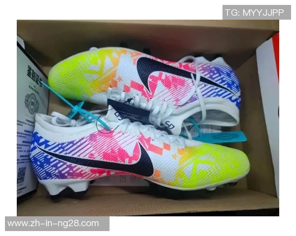 球星穿AG足球鞋展现速度与力量引领足球潮流新趋势